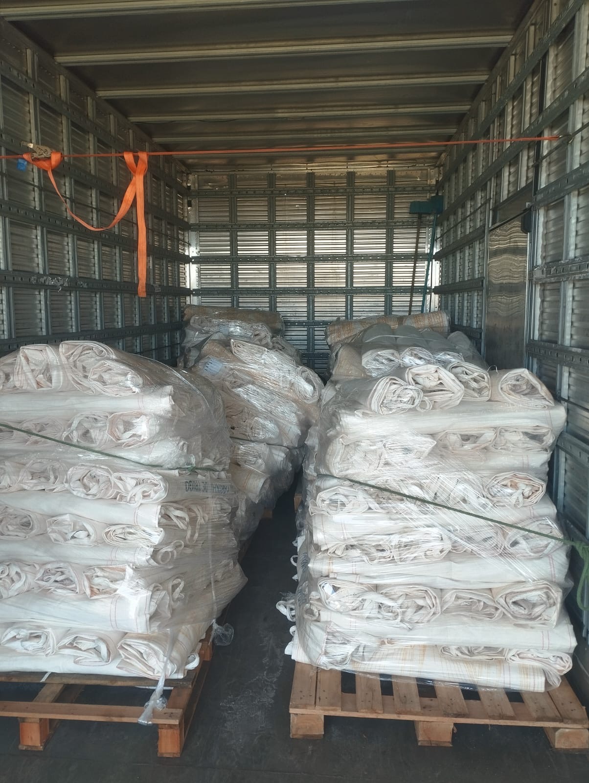 Recebimento e inspeção de big bags na Lemon Lavanderia Industrial